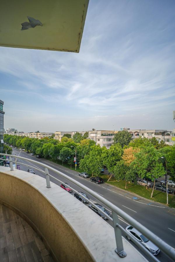 بوخارست Penthouse With Huge Rooftop & Amazing City View المظهر الخارجي الصورة