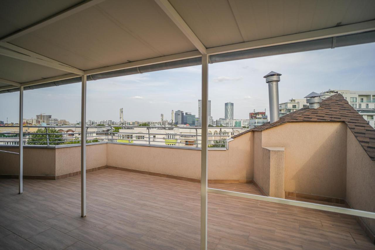بوخارست Penthouse With Huge Rooftop & Amazing City View المظهر الخارجي الصورة